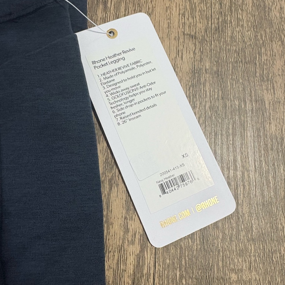 Rhône Heather Revive Pocket Legging | Color: Navy Heather | size: XS - Picture 4 of 7